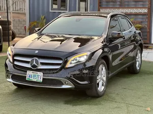 Mercedes-Benz GLA 250 2017 Black