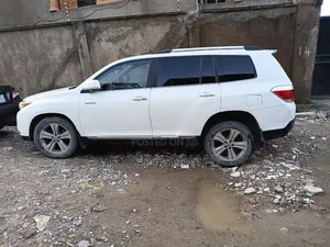 Toyota Highlander 2011 White