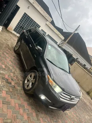 Toyota Highlander 2011 Gray