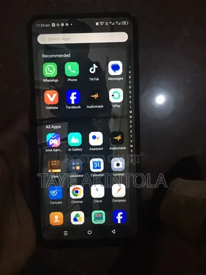 Infinix Smart 8 64 GB Black