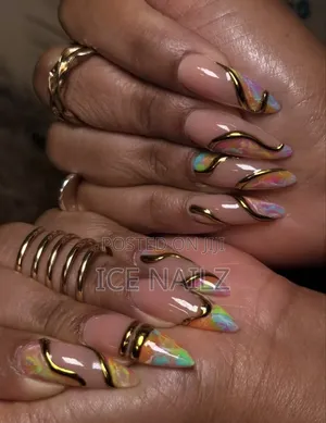 Professional Nails Technician in Abuja