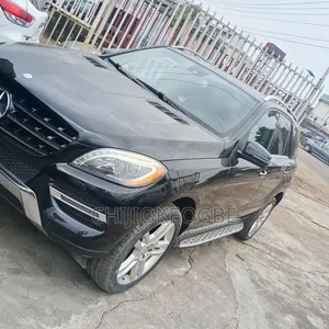 Mercedes-Benz M Class 2015 Black
