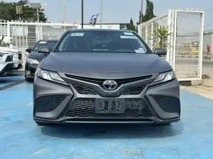 Toyota Camry XSE V6 2024 Gray