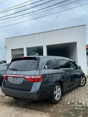 Honda Odyssey 2013 Blue