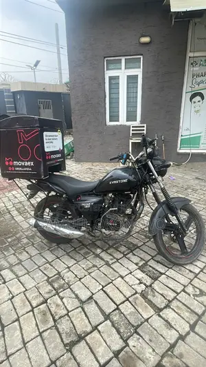 Kymstone Husky 2022 Black