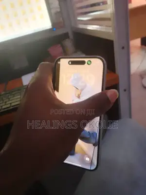 Apple iPhone 15 128 GB White
