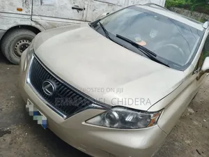 Lexus RX 2011 Gold