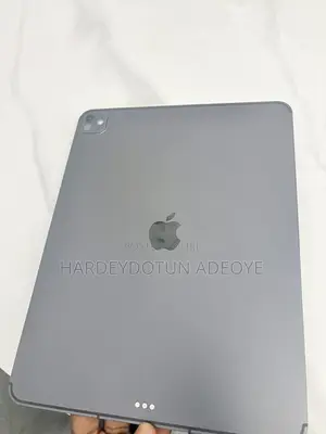 Apple iPad Pro 13 (2025) 256 GB Black