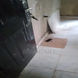 Studio Apartment in Adekunle for rent