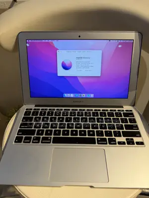 Laptop Apple MacBook Air 2015 4GB Intel Core i5 SSD 128GB