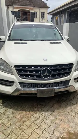 Mercedes-Benz M Class ML 350 4Matic 2012 White