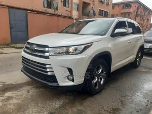 Toyota Highlander Limited Platinum 4x4 V6 (3.5L 6cyl 8A) 2018 White
