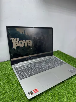 Laptop Lenovo IdeaPad 330S 12GB AMD Ryzen 3 SSD 256GB
