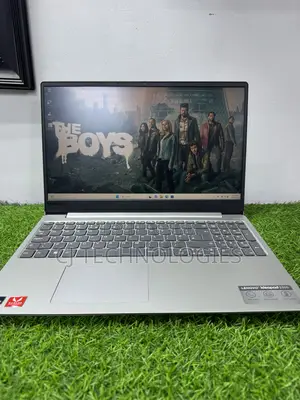 Laptop Lenovo IdeaPad 330S 12GB AMD Ryzen 3 SSD 256GB