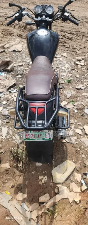 Twinco 2023 Black