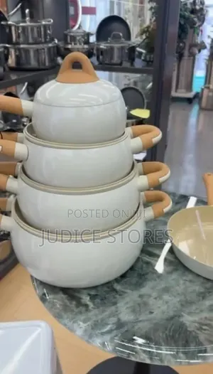 13Pcs UCC Forged Series Ceramic Pot