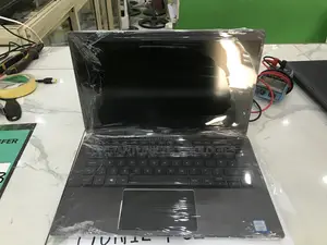 Laptop Dell Latitude 3390 4GB Intel Core i3 SSD 128GB