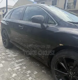 Toyota Venza AWD 2011 Black