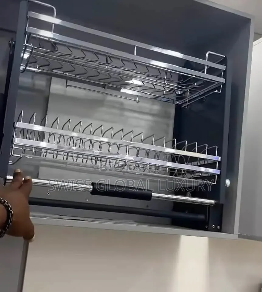 High Grade 60cm Kitchen Plate Rack Pull Down.