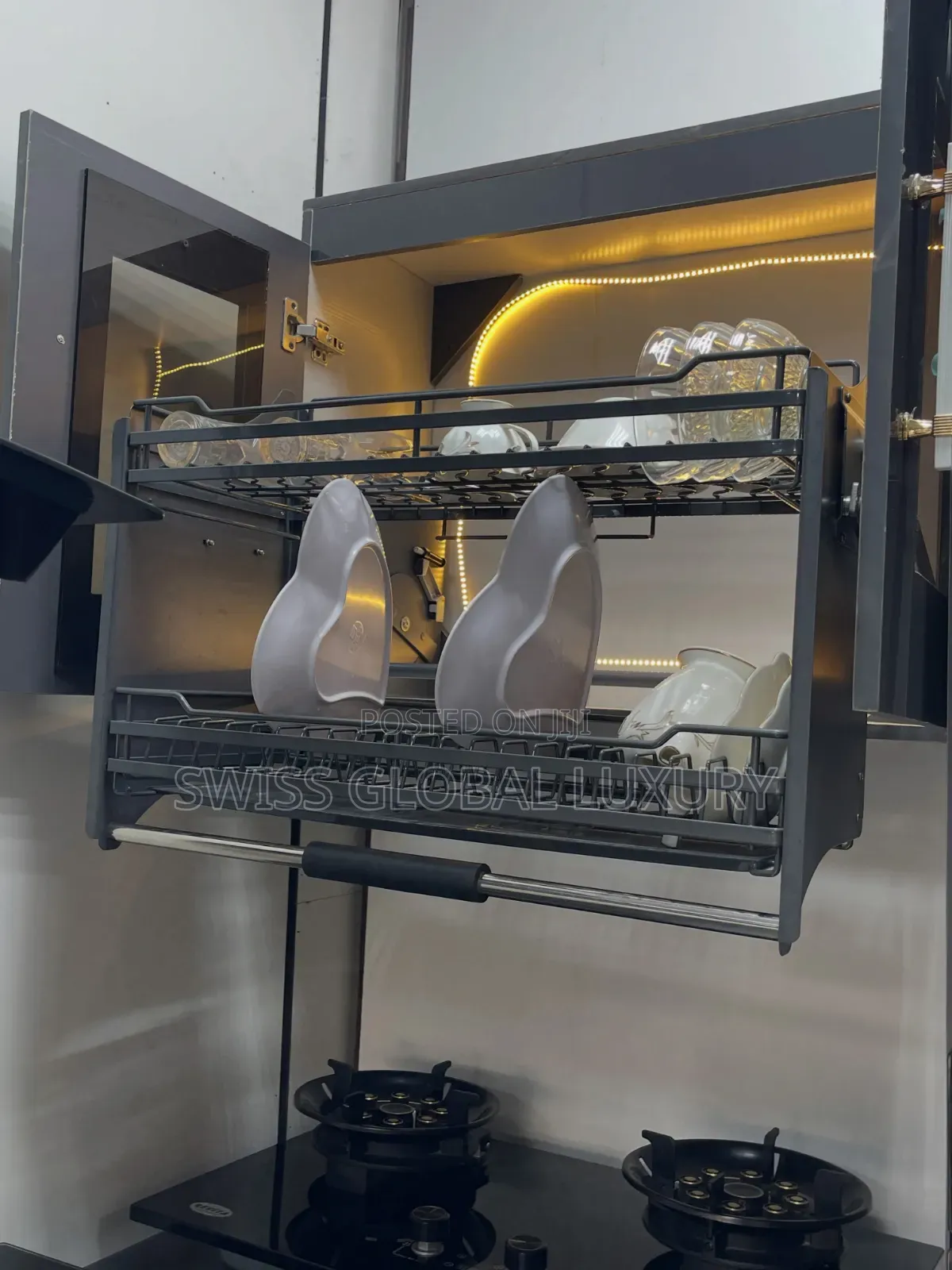 High Grade 60cm Kitchen Plate Rack Pull Down.