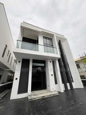 5bdrm Duplex in Lekki County Homes, Ikota for sale