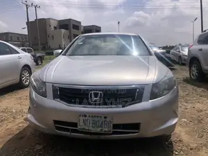 Honda Accord 2008 Silver