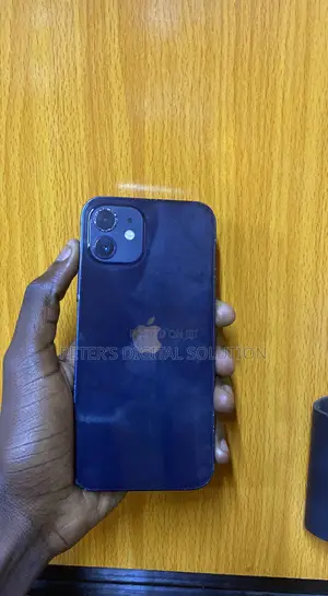 Apple iPhone 12 64 GB Black