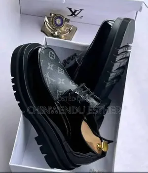 Luxury Men Shoes - Fully Boxed