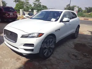 Jaguar F-Pace 2017 White