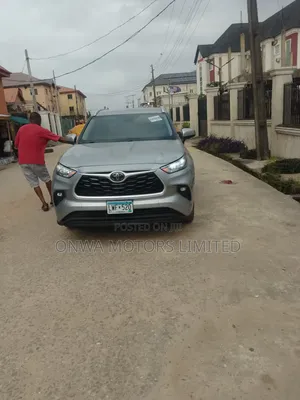 Toyota Highlander 2020 Silver