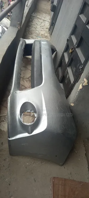 Front Tokumbor Bumper Toyota Sienna 2015