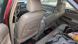 Toyota Camry LE 4dr Sedan (2.4L 4cyl 4A) 2004 Red