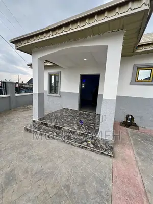 3bdrm Bungalow in Apo Resettlement for rent