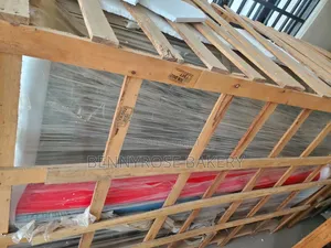 2.0M Ice-Cream Display