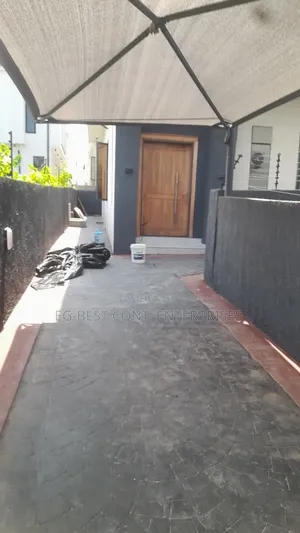 4bdrm Duplex in Royal Pine Estate, Chevron for rent