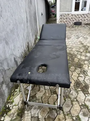 Spa Massage Bed / Lashes Bed