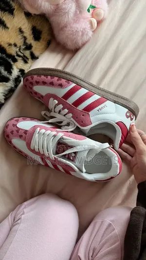 Adidas Samba Sneakers – Premium Quality.