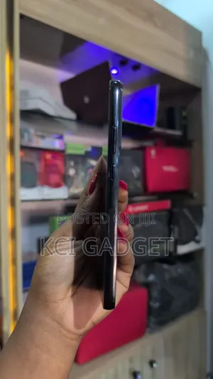 Samsung Galaxy S22+ 5G 128 GB Black
