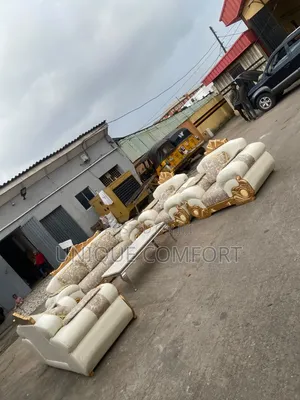 7 Seaters Royal Leather and Fabric Sofa With Pillows and Marble Table