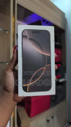 New Apple iPhone 16 Pro 256 GB Gold