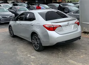 Toyota Corolla 2016 Silver