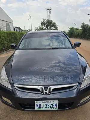 Honda Accord 2006 Gray