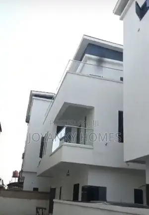 5bdrm Duplex in Unique Estate, Amuwo-Odofin for sale