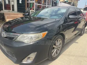 Toyota Camry LE 4dr Sedan (2.5L 4cyl 6A) 2013 Black