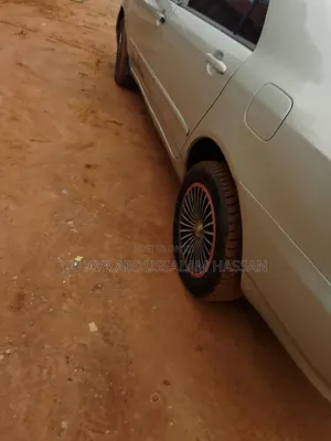 Toyota Corolla 2003 Gold