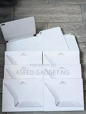 Brand New Magic Keyboard for iPads 13 Inches for iPad Pro M4 and M5