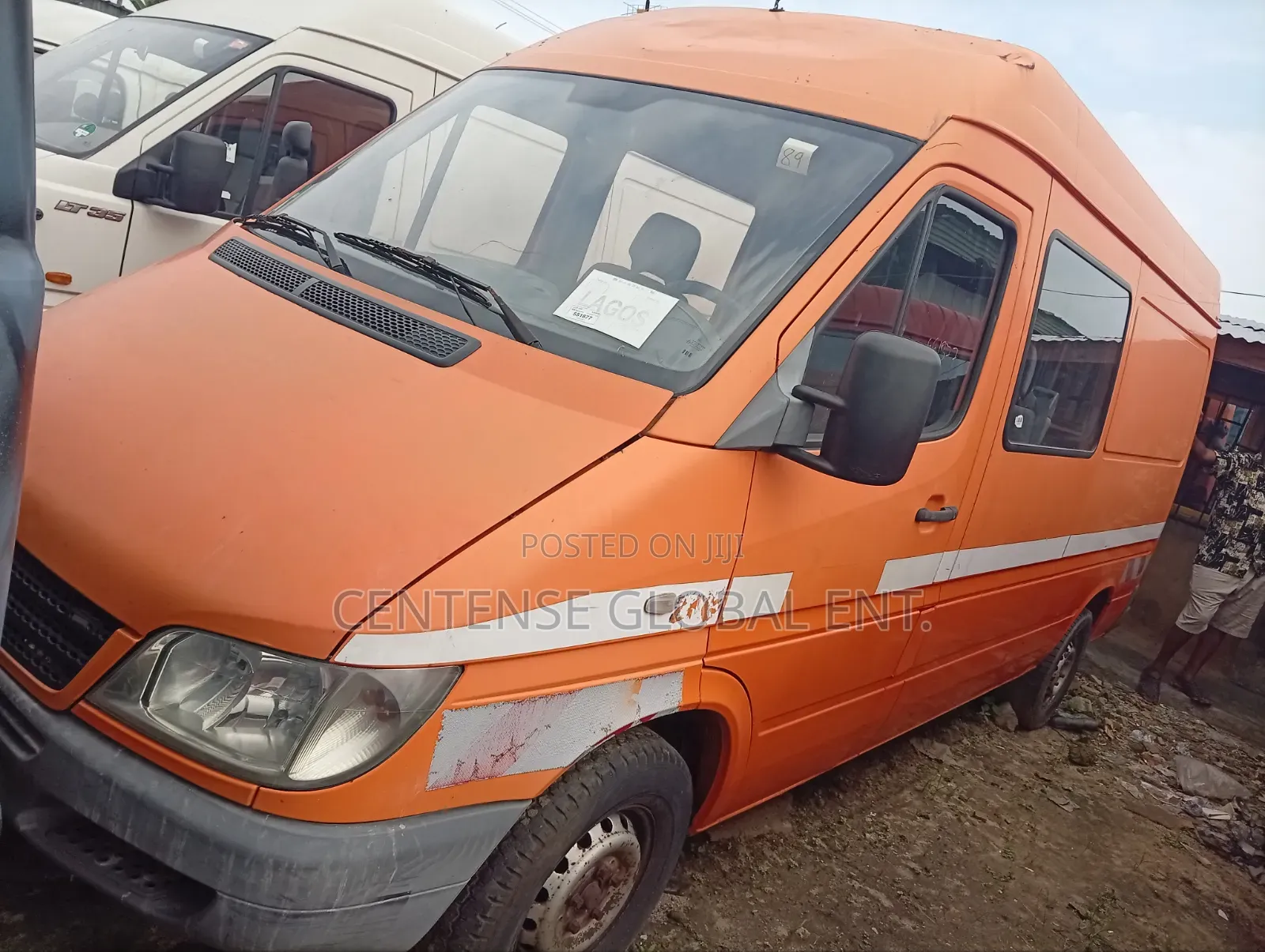 Mercedes-Benz Sprinter 2001 Orange