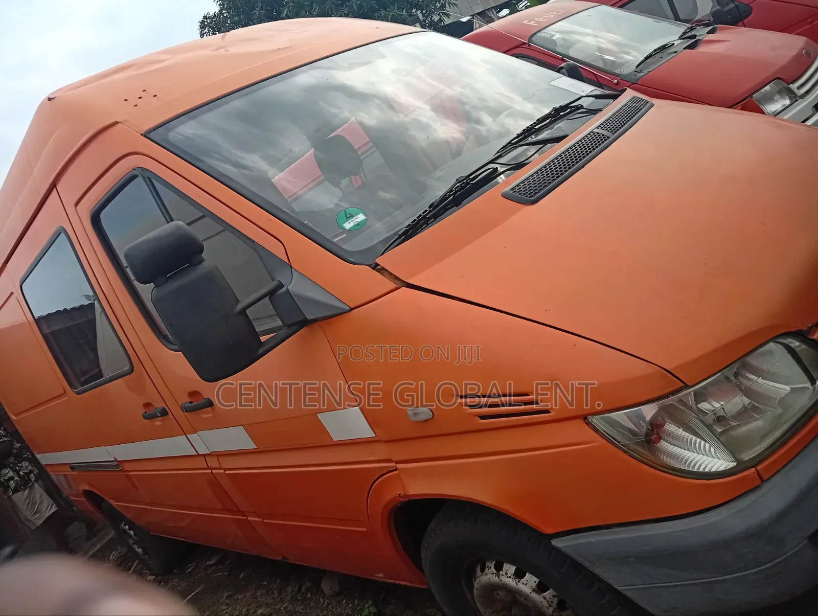 Mercedes-Benz Sprinter 2001 Orange