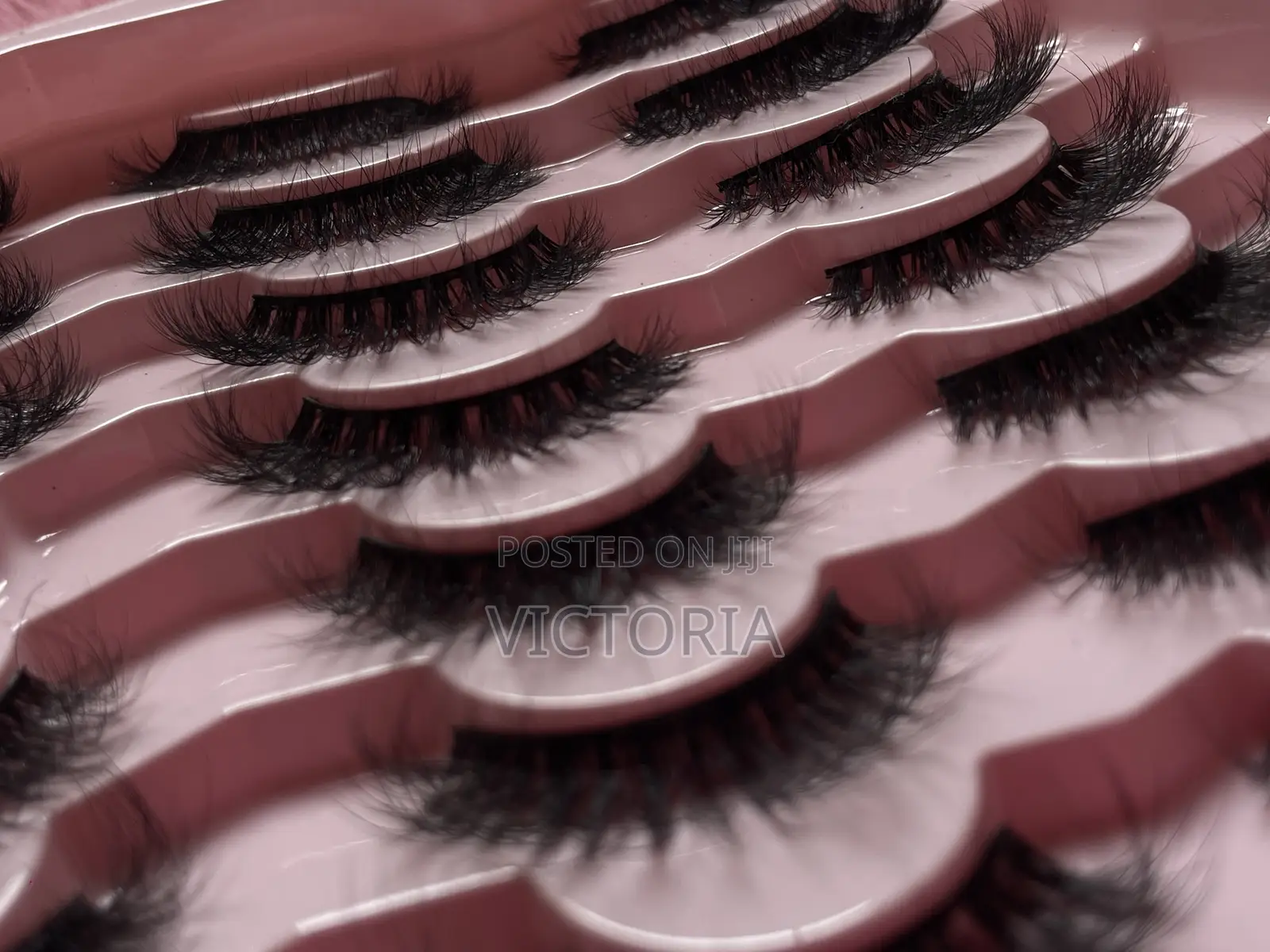 LashesbyNita