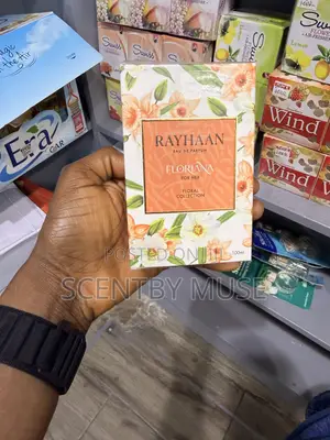 Rayhaan Floriana Perfume